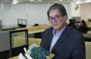 La Fundación Gabo es galardonada en España con el premio de periodismo Cátedra Manu Leguineche
