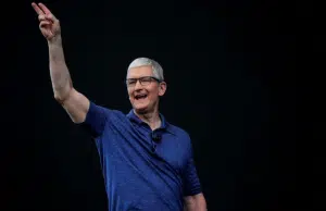 Tim Cook deja de ser CEO de Apple: el histórico empresario anuncia su salida del cargo y revela quién lo reemplazará en septiembre