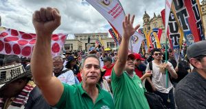 Ministerio de Educación ordena identificar a docentes que participaron en el paro nacional: ¿repondrán clases?