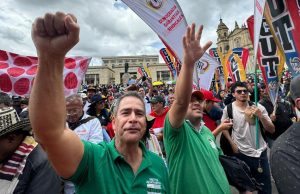 Ministerio de Educación ordena identificar a docentes que participaron en el paro nacional: ¿repondrán clases?