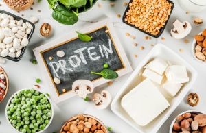 Nutricionistas alertan por el ‘maxxing’: la dieta de solo proteína y fibra que está de moda en redes sociales