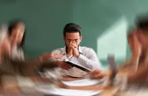 Tener relaciones estresantes puede acelerar el envejecimiento, revela estudio