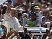 El papa León XIV encabezará un viacrucis en Roma con reflexiones sobre la guerra y el abuso del poder