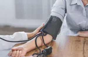 La hipertensión es una enfermedad progresiva ‘difícil de revertir’: ¿cómo mantenerla bajo control?