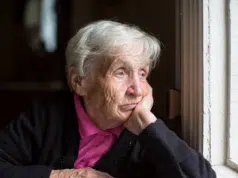 A qué edad se considera una persona adulto mayor en Colombia, España y Estados Unidos