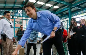 ‘No genera confianza’: voces del sector reaccionan a la eventual llegada de Daniel Quintero a la Superintendencia de Salud