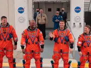 Los astronautas de Artemis II llegan a la plataforma de lanzamiento en Florida Cabo Cañaveral