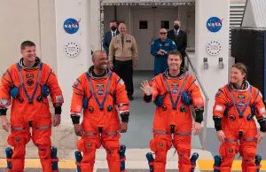 Los astronautas de Artemis II llegan a la plataforma de lanzamiento en Florida Cabo Cañaveral