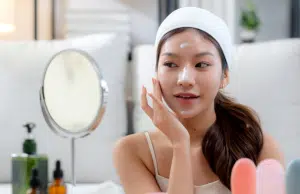 La fiebre por el cuidado facial coreano en Colombia: entre sus beneficios y las implicaciones de seguir tendencias virales