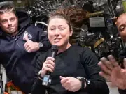 Luego del éxito de Artemis II, la Nasa recurre a los millonarios Elon Musk y Jeff Bezos para alunizar