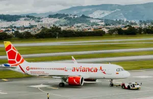 Avianca emprende acciones legales contra pasajera por agresión a trabajadora en vuelo Montería–Bogotá: ¿qué sucedió?