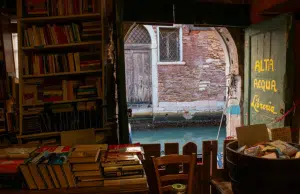 Turismo literario: cinco ciudades donde los libros marcan la forma de viajar