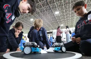 Así se vivió la cuarta edición de PachasBOT, el concurso que impulsa la robótica escolar