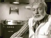 Ernest Hemingway: ‘Se necesitan dos años para aprender a hablar y 60 para aprender a callar’