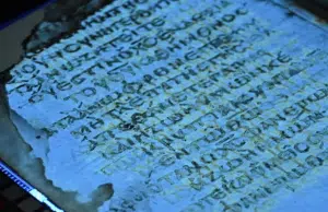 Logran recuperar 42 páginas de manuscrito original del Nuevo Testamento: fueron borradas hace 800 años, son del siglo VI