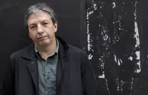 ‘El ejército ciego’ una novela con otro punto de vista