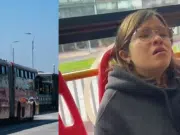 Video | Alerta en TransMilenio: joven habría sido drogada con escopolamina y apareció desorientada en un bus cerca de la estación Los Héroes en Bogotá