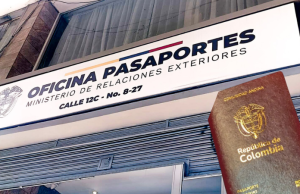 Cancillería suspende trámite de pasaportes por fallas con SITAC