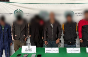 Cayeron falsos habitantes de calle por robo a droguería en Bogotá