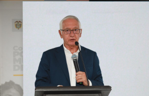 Gobierno evalúa fusionar Famisanar con Nueva EPS