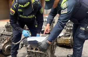 Incendio en Barrios Unidos deja al descubierto un desguazadero