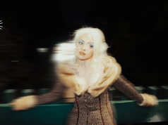 Mon Laferte trae su gira más teatral a Medellín