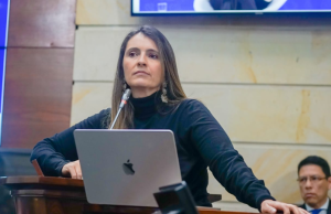 Paloma Valencia demanda alzas en avalúos catastrales del PND