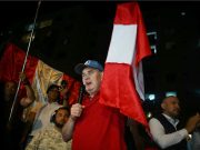 Presidencial en Perú: sigue codo a codo por segundo pase al balotaje