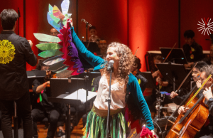 Un Bosque Encantado en un concierto para celebrar a la niñez