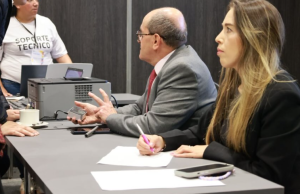 CNE insta a campañas presidenciales a postular auditores