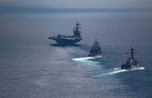 Abrir fuego contra barcos de Irán que pongan minas ordenó Trump