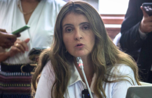 Petro debe explicar sus vínculos con ‘Pitufo’: Paloma Valencia