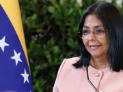 Eurocámara insta a mantener sanciones a presidenta venezolana Delcy Rodríguez