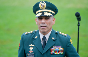 Imputarán al general (r) Zapateiro por presunto acoso sexual