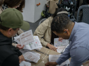 Polémica por encuestas: CNE pone bajo la lupa a Atlasintel