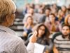 Alianza público-privada abre 100 becas de posgrado para docentes en seis regiones: requisitos y cómo aplicar