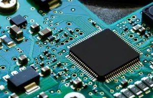 La dura crisis de los chips: si piensa a comprar celular o computador, el momento es ahora