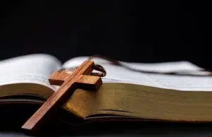 ¿Qué dice la Biblia sobre los perezosos? Los impactantes versículos que revelan su destino financiero