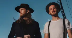 The Lumineers, dos décadas de música y un regreso a Bogotá marcado por el folk: ‘Podemos movernos de una manera anónima, pero nuestra música está ahí’
