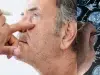 Los ojos podrían revelar inicios de Parkinson y Alzheimer: así avanzan los estudios