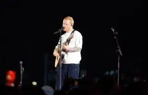 Así fue el concierto acústico de Ed Sheeran en el escenario Vive Claro de Bogotá: ‘Música en directo hecha con mis instrumentos’