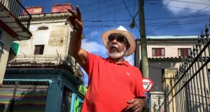 ‘La realidad cubana es cada vez más triste y desencantadora’: Leonardo Padura