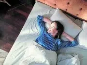 Luz matutina y otros trucos para que la edad no le quite el sueño