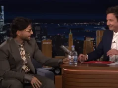 Maluma le regaló un carriel tradicional a Jimmy Fallon durante su visita a ‘The Tonight Show’: brindaron con aguardiente