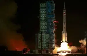 Misión récord en el espacio: la tripulación china de la Shenzhou-21 regresa a la Tierra tras 210 días en órbita
