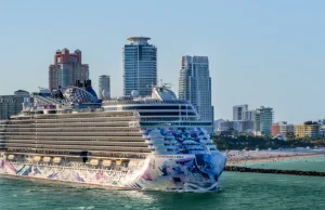 El nuevo barco Norwegian Luna es un gran astro en el mar caribe