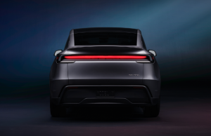 Ajustar información sobre entregas y garantías ordena SIC a Tesla