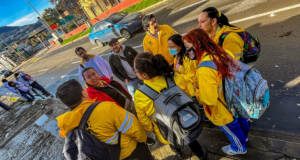 Bogotá refuerza seguridad en La Rioja tras ataques a funcionarios