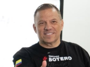 Candidato Santiago Botero es desalojado por presunta violencia familiar