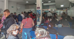 Crisis en Rionegro: usuarios esperan hasta 111 horas por atención